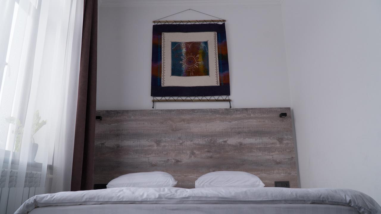 Home Guest Residence 비슈케크 외부 사진